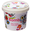 Bomb Cosmetics Mlieko a Med - Milk and Honey Prírodné sprchový Pelling 365ml