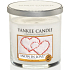 Yankee Candle Snow in Love - Zamilovaný sneh vonná sviečka Décor malý 198 g