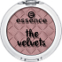 Essence The Velvets Eyeshadow očné tiene 08 Coral Me Maybe 3 g