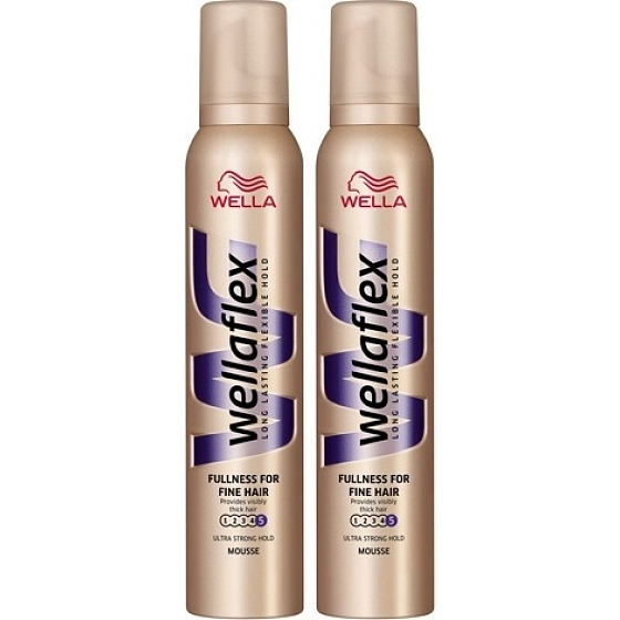 Wella Wellaflex Fullness ultra silné spevnenie penové tužidlo pre jemné vlasy 2 x 200 ml, duopack