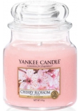 Yankee Candle Cherry Blossom - Čerešňový kvet vonná sviečka Classic strednej sklo 411 g