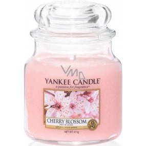 Yankee Candle Cherry Blossom - Čerešňový kvet vonná sviečka Classic strednej sklo 411 g