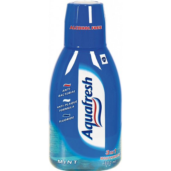 Aquafresh Mouthwash Mint 3v1 ústna voda 300 ml