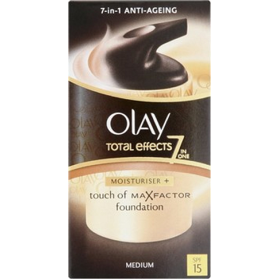 Olay Total Effects Touch of Foundation Medium 7v1 SPF15 denný krém 50 ml