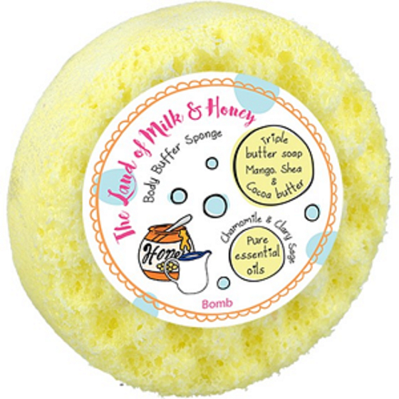 Bomb Cosmetics The Land of Milk & Honey prírodná masážna sprchová hubka s vôňou 200 g